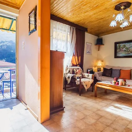 Lazaros Maria アパート