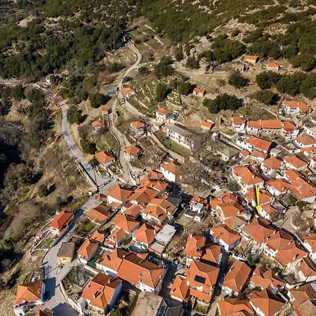 Lazaros Maria アパート *